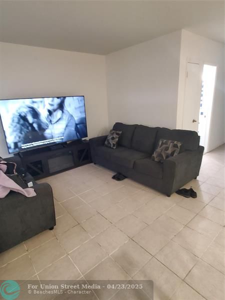 1021 NE 24th Avenue Pompano Beach FL 33062