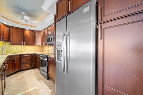 3300 NE 36th Street Fort Lauderdale FL 33308