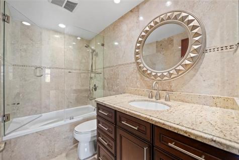 3300 NE 36th Street Fort Lauderdale FL 33308