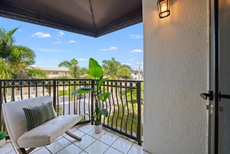 3016 NE 49th Street Fort Lauderdale FL 33308