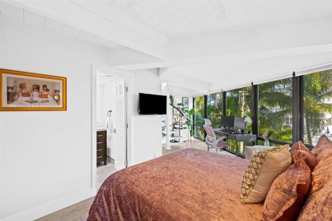 3016 NE 49th Street Fort Lauderdale FL 33308