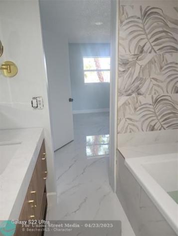 700 SE 6th Avenue Deerfield Beach FL 33441