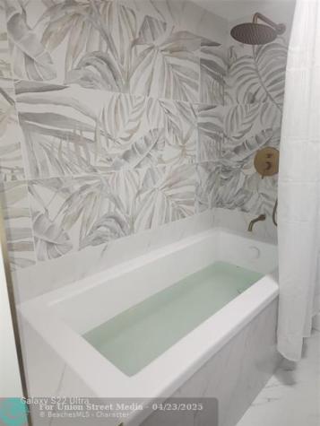 700 SE 6th Avenue Deerfield Beach FL 33441