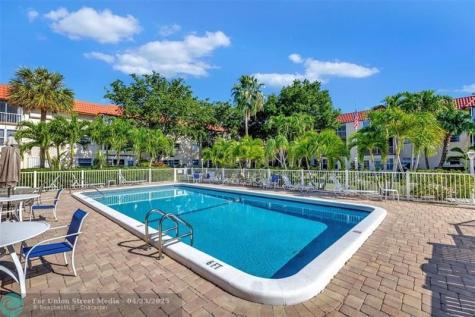 700 SE 6th Avenue Deerfield Beach FL 33441