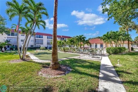 700 SE 6th Avenue Deerfield Beach FL 33441