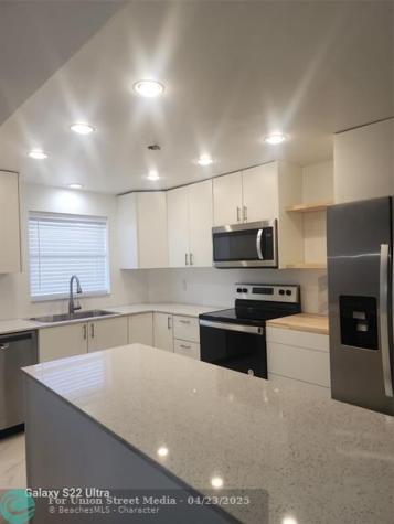 700 SE 6th Avenue Deerfield Beach FL 33441