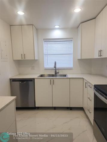 700 SE 6th Avenue Deerfield Beach FL 33441