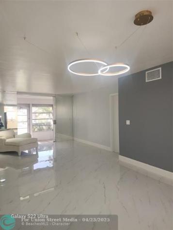 700 SE 6th Avenue Deerfield Beach FL 33441