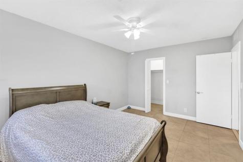 5300 Washington Street Hollywood FL 33021