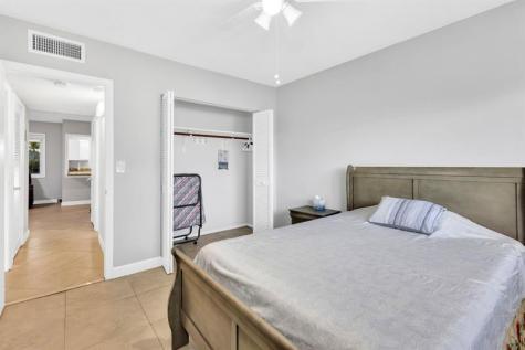 5300 Washington Street Hollywood FL 33021