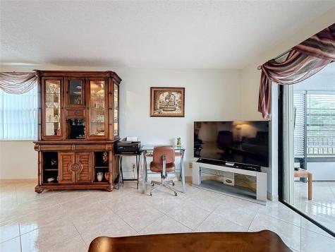 4930 E Sabal Palm Boulevard Tamarac FL 33319