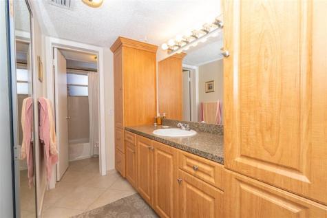 4000 NW 44th Avenue Lauderdale Lakes FL 33319