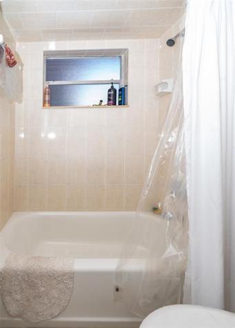 4000 NW 44th Avenue Lauderdale Lakes FL 33319