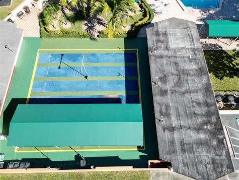 4000 NW 44th Avenue Lauderdale Lakes FL 33319