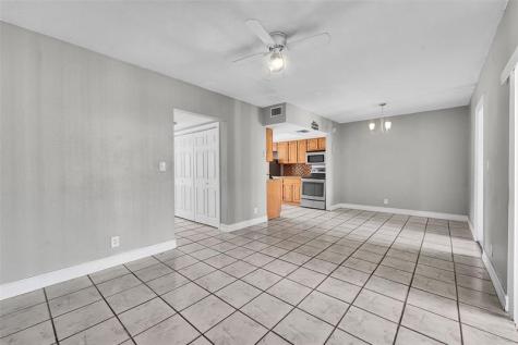 1237 Seaview North Lauderdale FL 33068