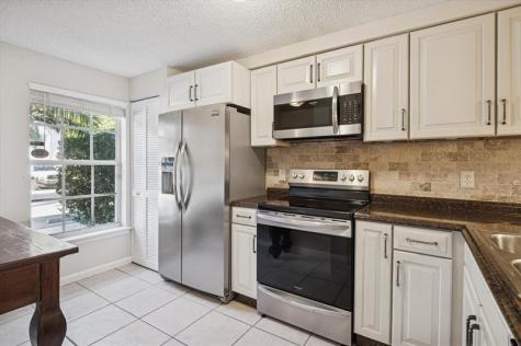 5360 Jubilee Way Margate FL 33063