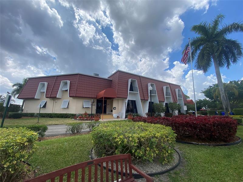 393 Bennington Lane Lake Worth FL 33467