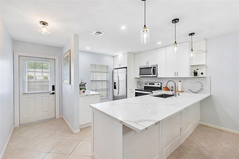 393 Bennington Lane Lake Worth FL 33467