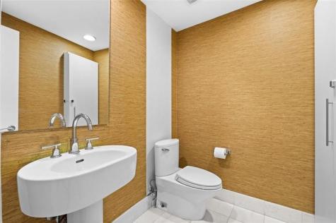 2950 NE 188th Street Aventura FL 33180