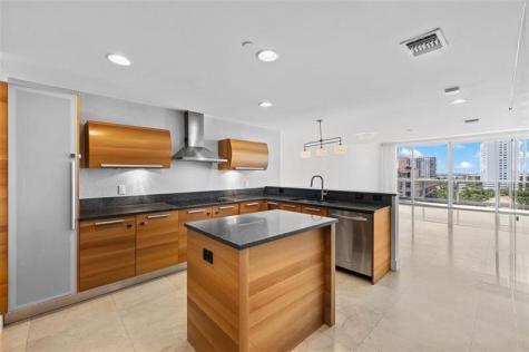 2950 NE 188th Street Aventura FL 33180