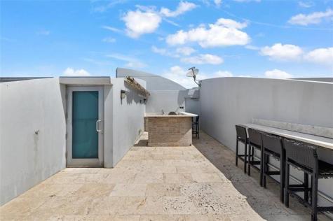 2950 NE 188th Street Aventura FL 33180