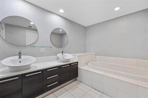 2950 NE 188th Street Aventura FL 33180