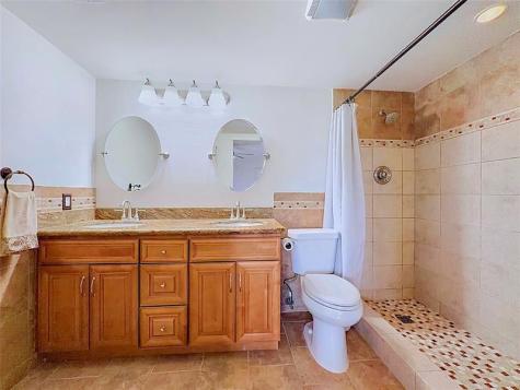 2801 Victoria Way Coconut Creek FL 33066