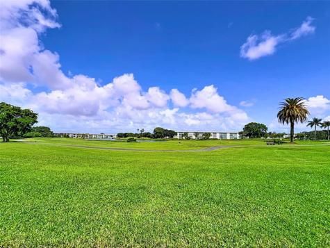 2801 Victoria Way Coconut Creek FL 33066