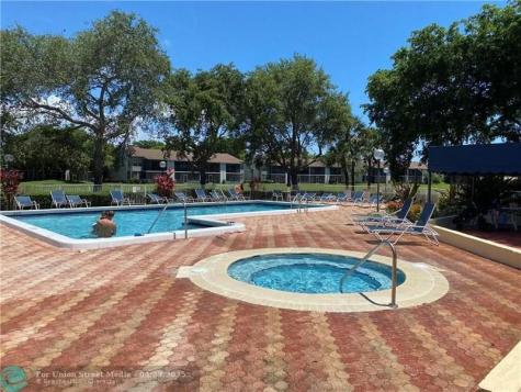 1985 SW 15th Street Deerfield Beach FL 33442