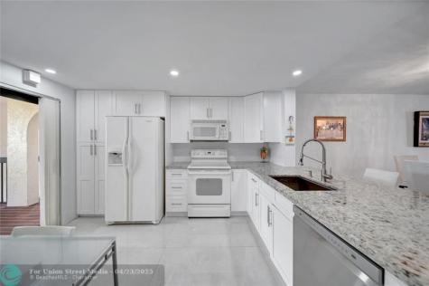 3521 Environ Boulevard Lauderhill FL 33319