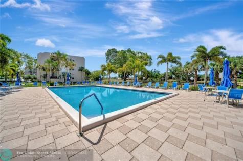 3521 Environ Boulevard Lauderhill FL 33319