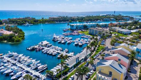 2755 NE 28th Avenue Lighthouse Point FL 33064