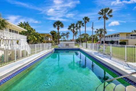 2755 NE 28th Avenue Lighthouse Point FL 33064