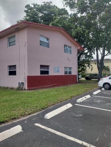 1001 SW 74th Avenue North Lauderdale FL 33068