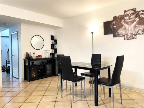 42 S Matador Lane Davie FL 33324