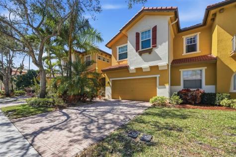 5764 NW 119th Terrace Coral Springs FL 33076