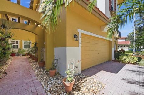 5764 NW 119th Terrace Coral Springs FL 33076