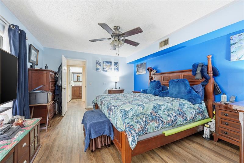 1601 16TH Terrace Palm Beach Gardens FL 33418