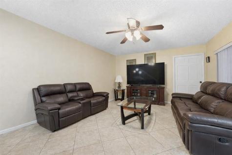 1601 16TH Terrace Palm Beach Gardens FL 33418