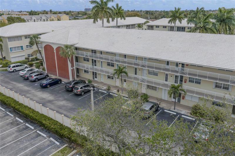 1951 NE 39th Street Lighthouse Point FL 33064