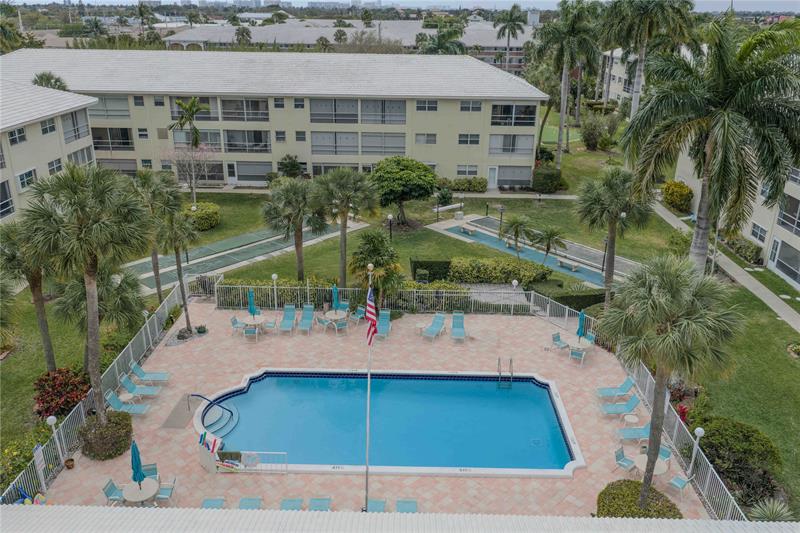 1951 NE 39th Street Lighthouse Point FL 33064