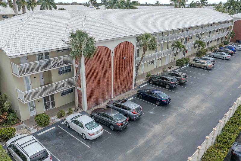 1951 NE 39th Street Lighthouse Point FL 33064