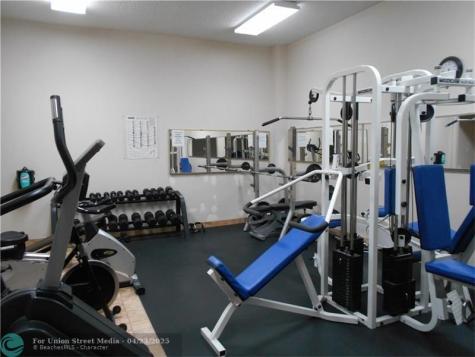 2861 NW 47th Terrace Fort Lauderdale FL 33313