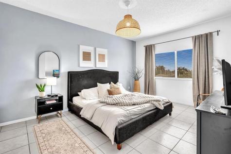 7775 Southampton Terrace Tamarac FL 33321