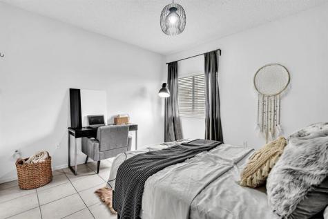 7775 Southampton Terrace Tamarac FL 33321