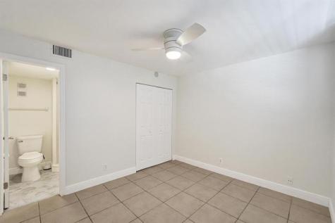9430 Poinciana Place Davie FL 33324