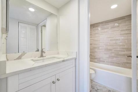9430 Poinciana Place Davie FL 33324