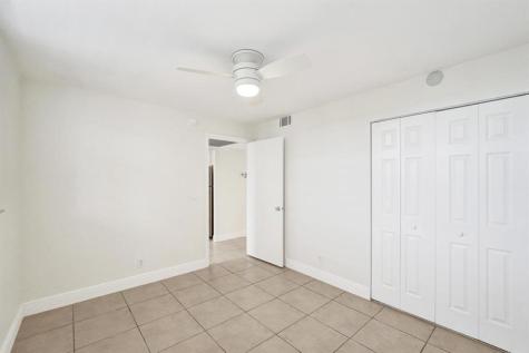 9430 Poinciana Place Davie FL 33324