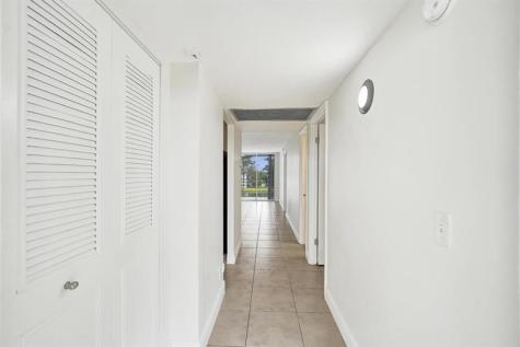 9430 Poinciana Place Davie FL 33324