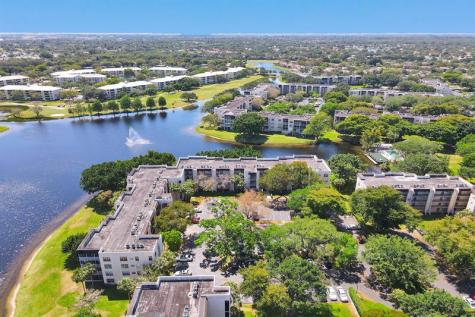 9430 Poinciana Place Davie FL 33324